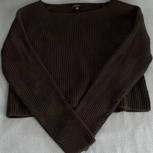 The Limited size M black crop sweater